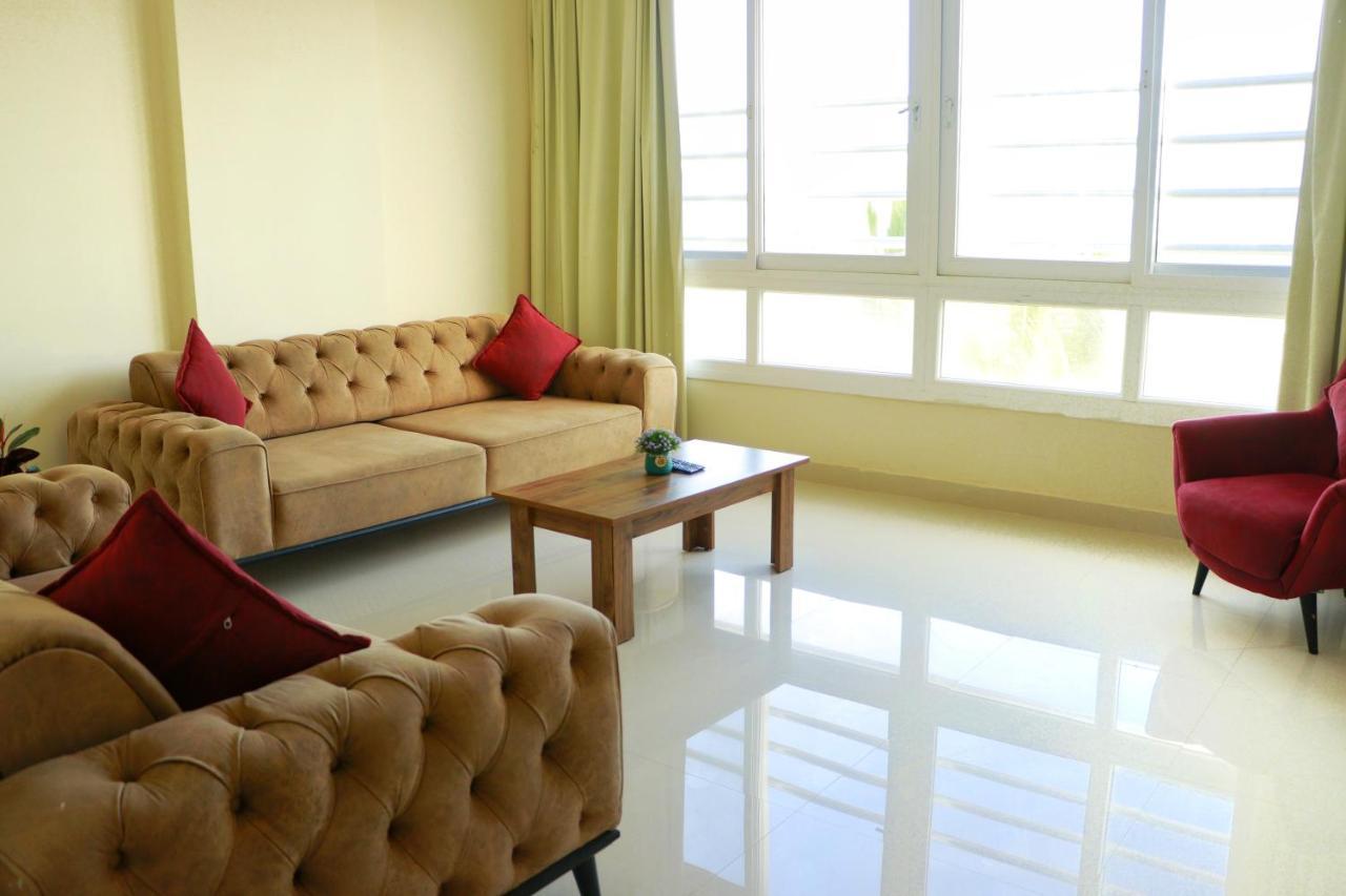 Almansor Furnished 1 Appartement Salalah